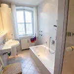 Landhauswohnung Mit Wildromantischem Garten Apartamento
