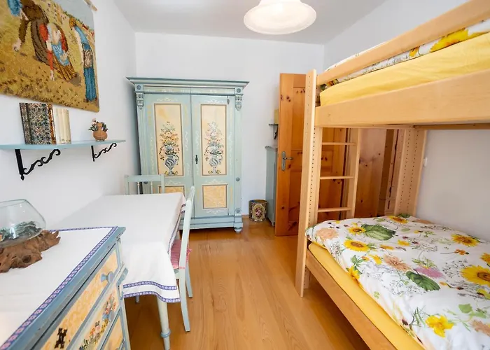 Apartmán Landhauswohnung Mit Wildromantischem Garten