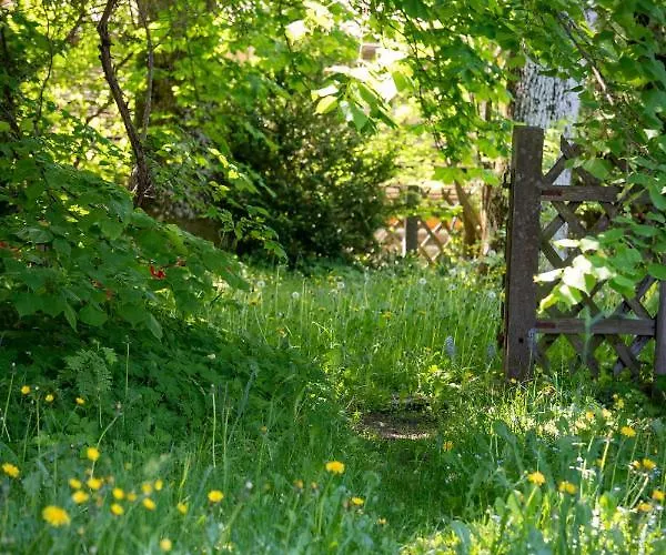 Apartmán Landhauswohnung Mit Wildromantischem Garten Füssen